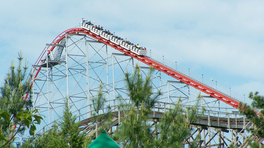 8 Best Theme Parks in the USA With Roller Coasters | © Matt Dempsey / Flickr.com