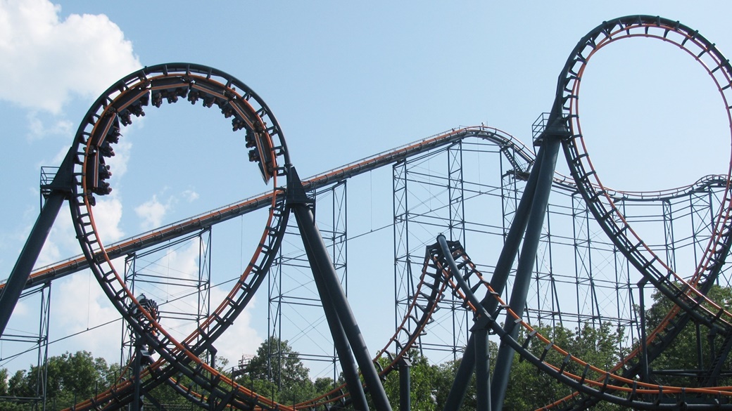 8 Best Theme Parks in the USA With Roller Coasters | © Jeremy Thompson / Flickr.com