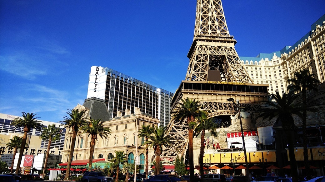 Eiffel Tower in Las Vegas – Height, Tickets, and Fun Facts | © Unsplash.com