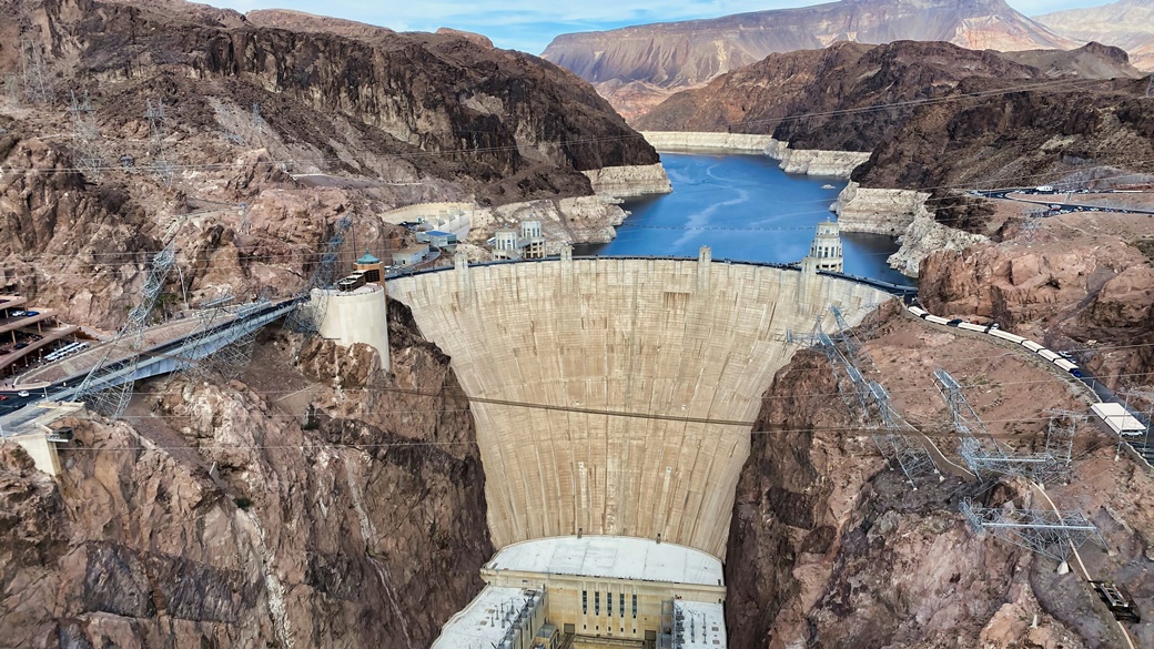 Hoover Dam: Tours, Must-Knows, and Fun Facts | © Unsplash.com