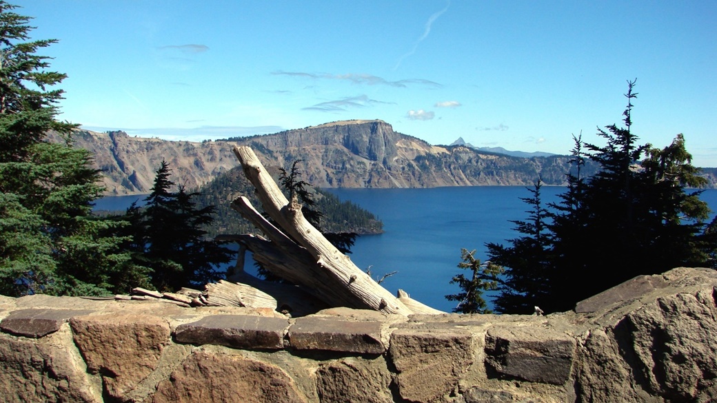 Crater Lake National Park | © Don Graham