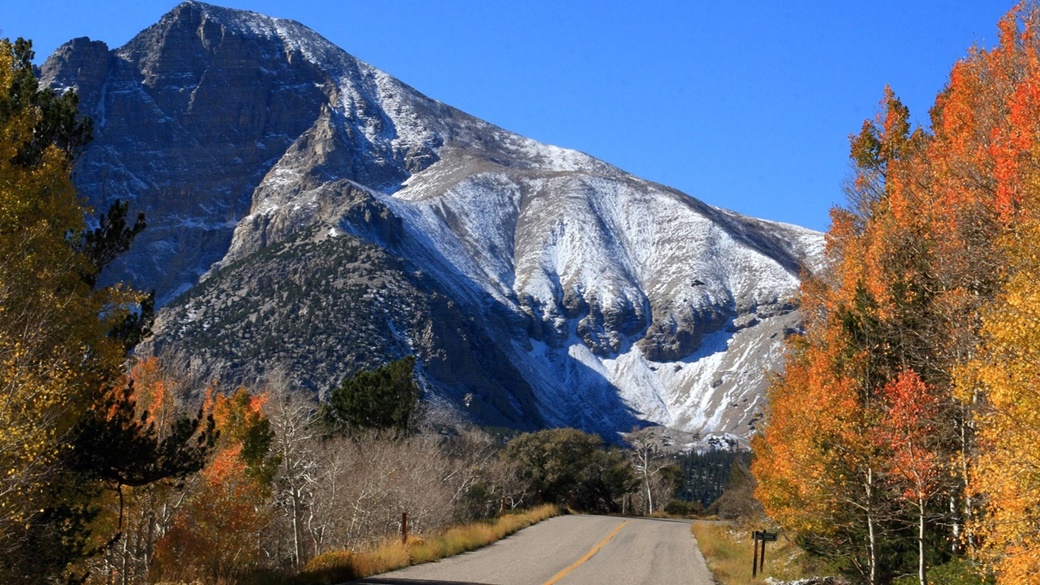 Wheeler Peak in Great Basin NP | © Frank Kovalchek