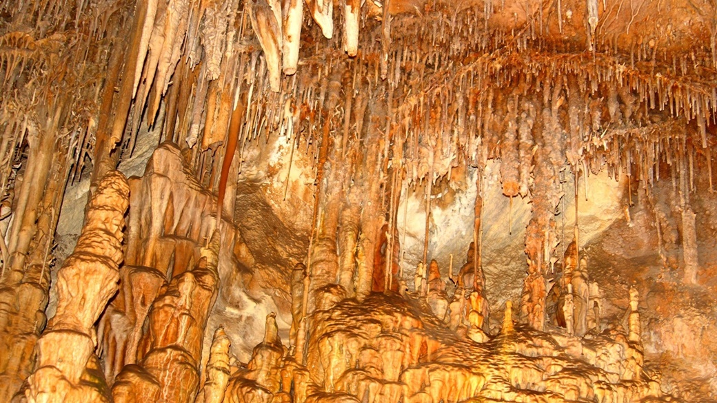 Lehman Caves in Great Basin National Park | © Frank Kovalchek