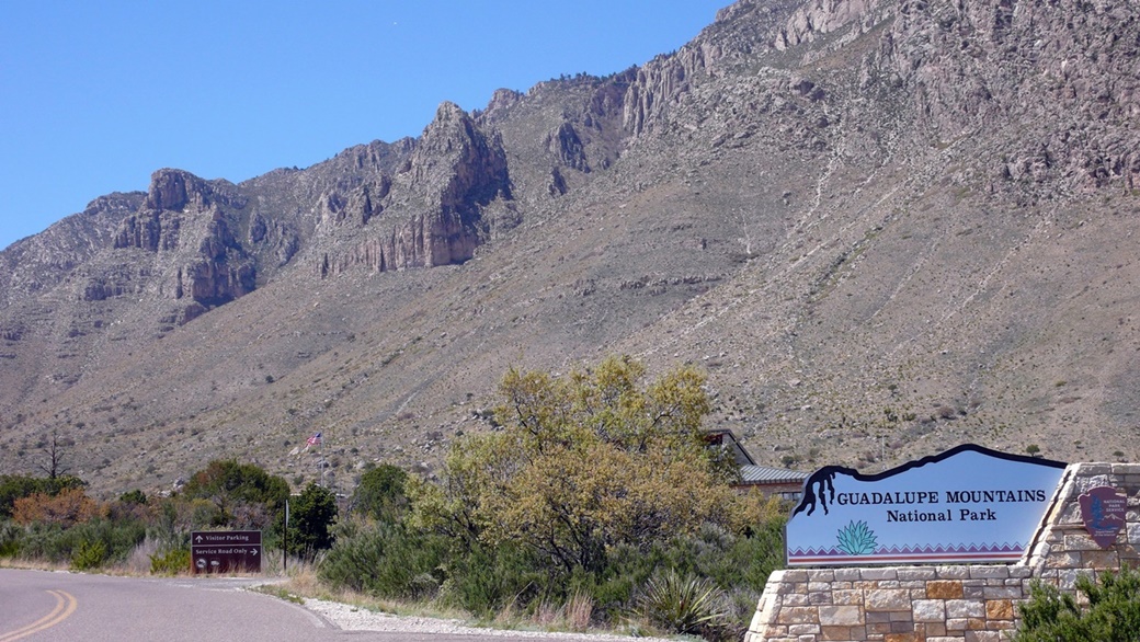 Entrance to Guadalupe Mountains National Park | © Matthew Rutledge