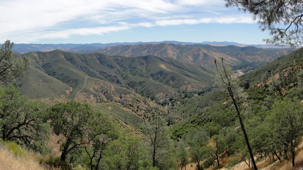 High Peaks Trail, Pinnacles National Park | © Miguel Vieira