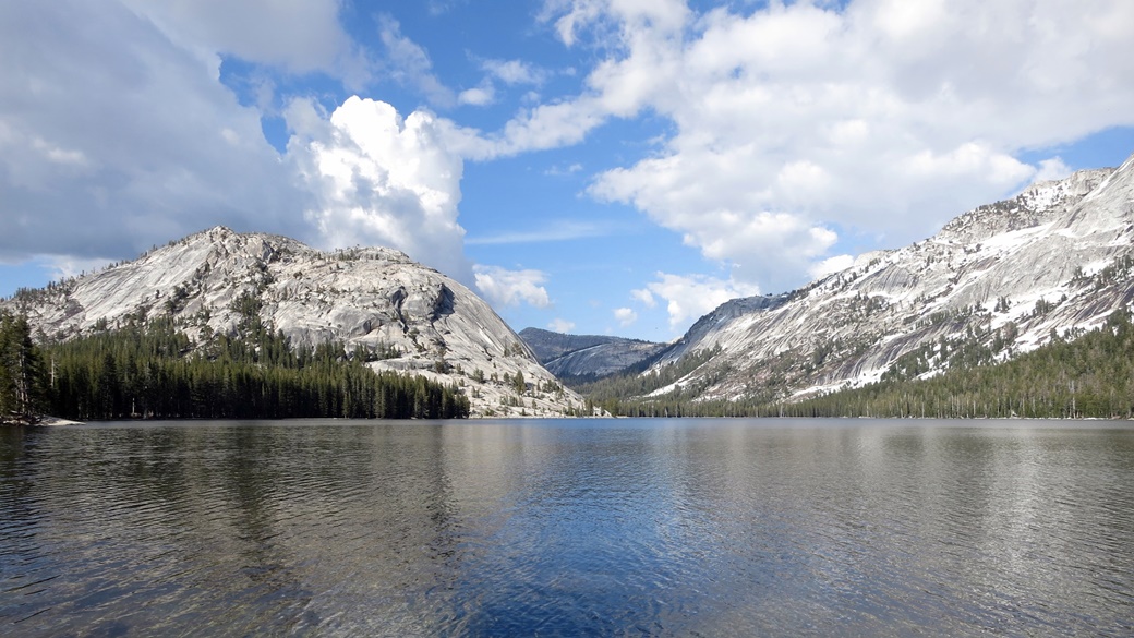 Yosemite National Park in California | © akasped