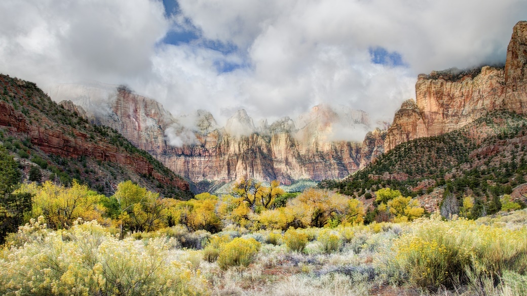 Temples and Towers of the Virgin | © John Fowler