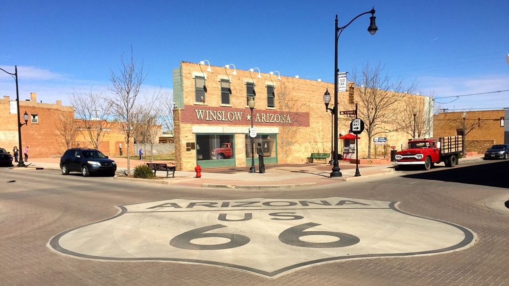 Standin on the Corner Park | © Allan Henderson